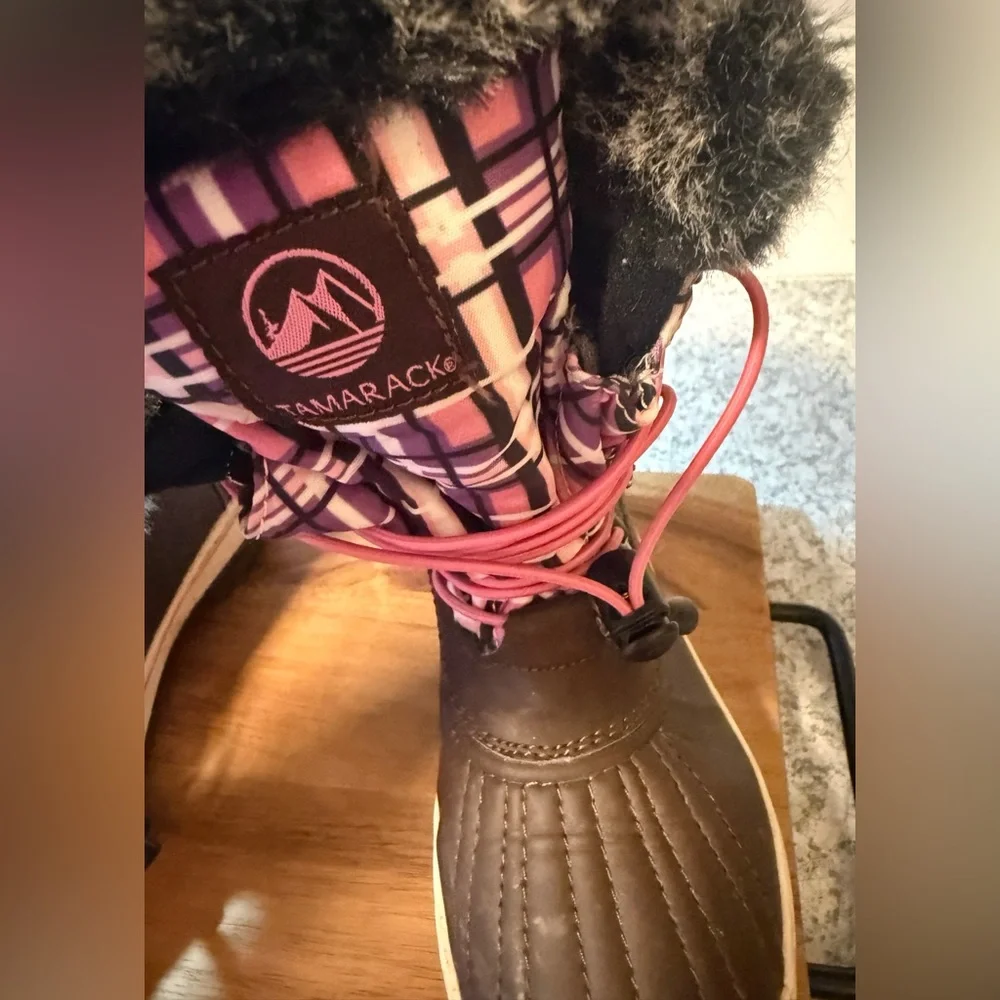 Tamarack | Girls Pink Plaid Lined Winter Boots w/Pink Bungee Lace, Size 3